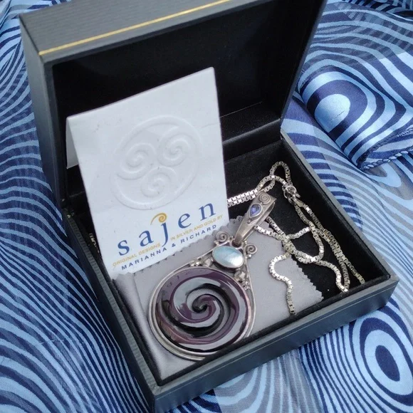 RARE SAJEN Sterling Silver Amethyst Purple Cats Eye Spiral Pearl Pendant w Chain